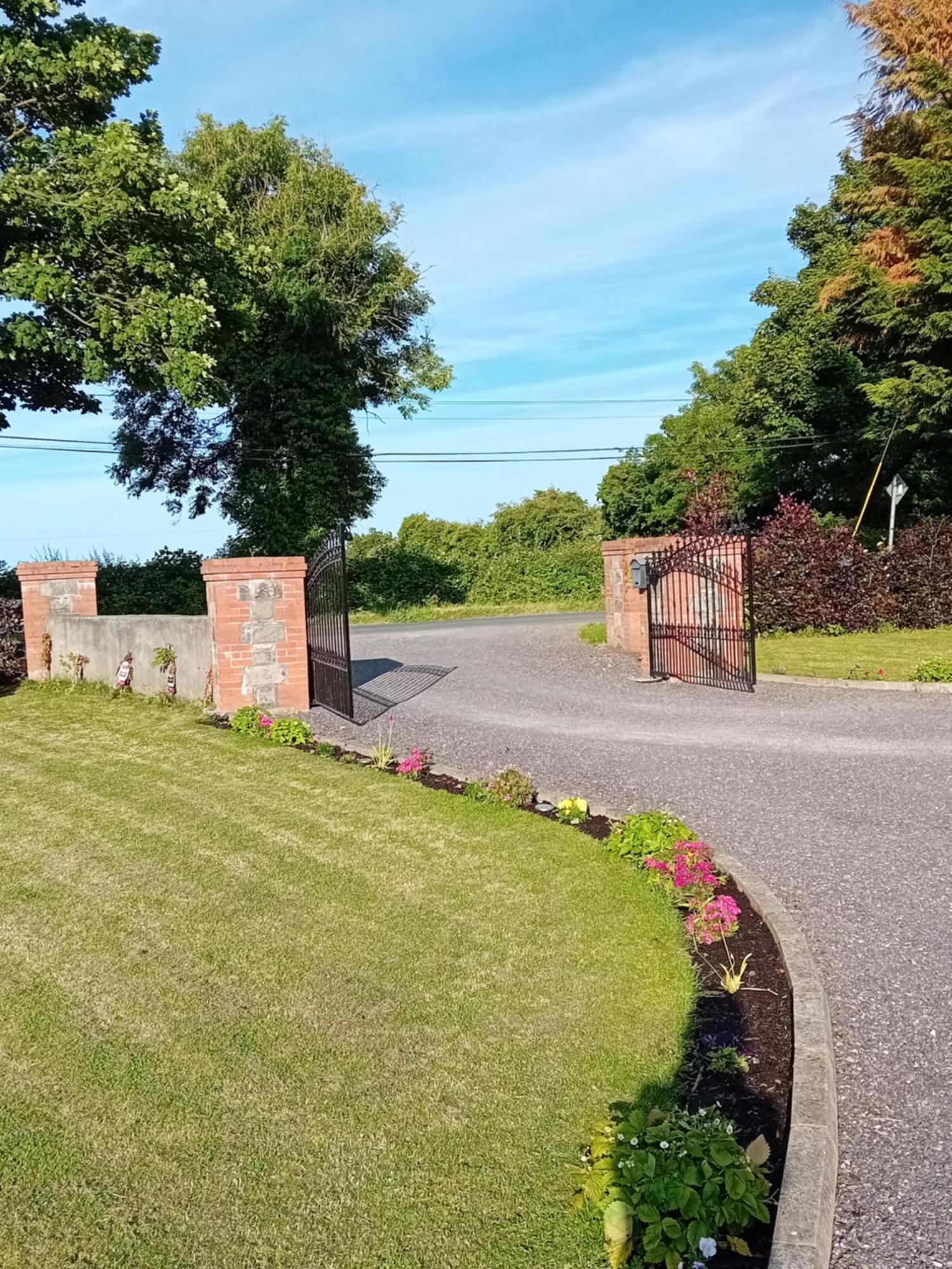 White Quarry House Apartment Navan Luaran gambar